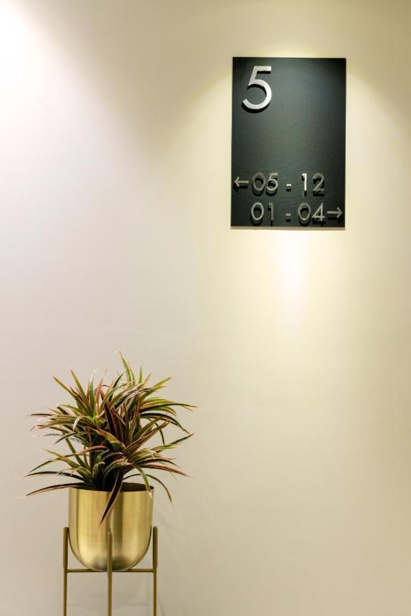 Hotel Paramount Suites & Service Apartments Mangalore Ngoại thất bức ảnh